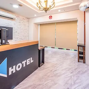 https://k-hotel-1515.singapore-best-hotels.net